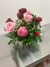 Load image into Gallery viewer, Strawberry Mama ๐