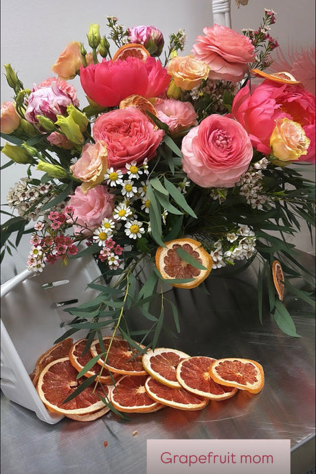 Mother’s Day flowers - grapefruit mama 