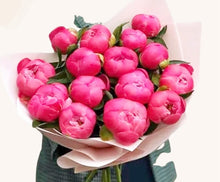Load image into Gallery viewer, Coral Charm Peony Bunch
